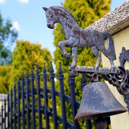 Hillside House 度假居 *